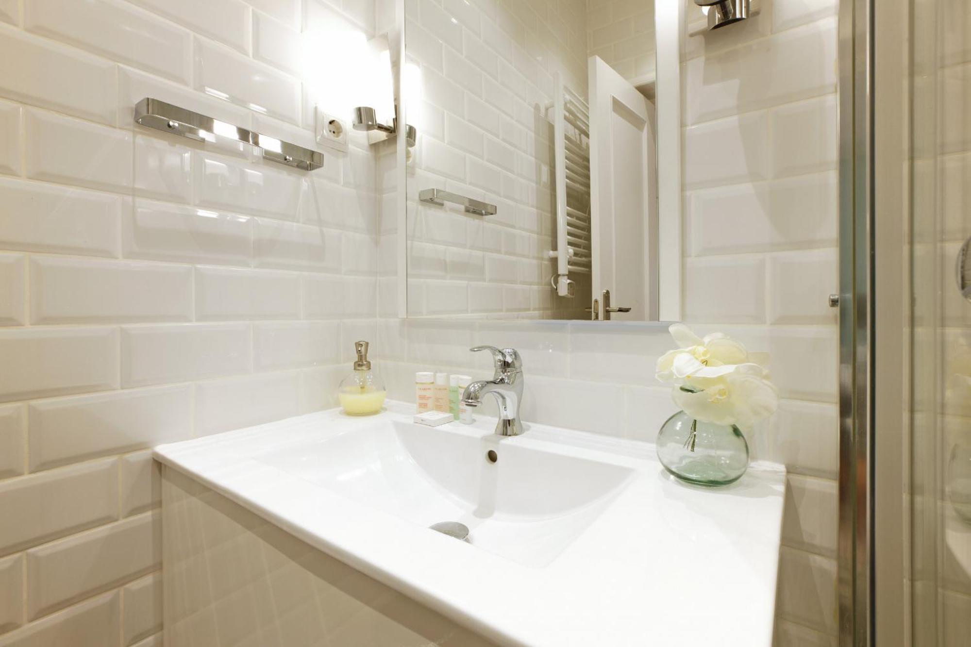 Atocha Suite - Barrio De Las Letras Madrid Ngoại thất bức ảnh